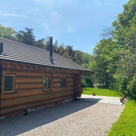 Ewes Water Log Cabins Langholm Zewnętrze zdjęcie