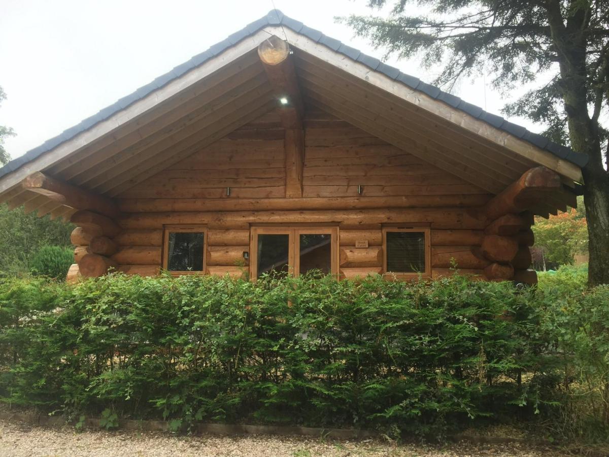 Ewes Water Log Cabins Langholm Zewnętrze zdjęcie