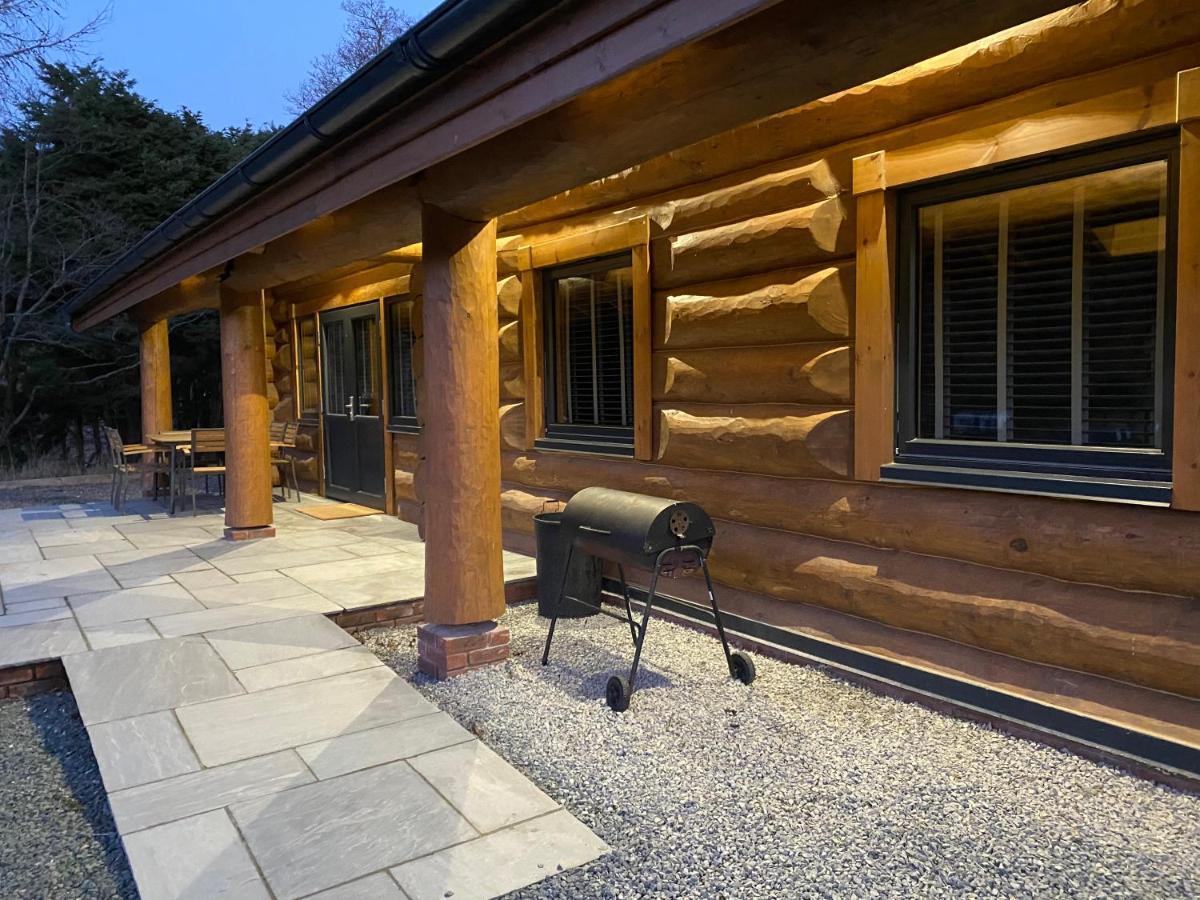 Ewes Water Log Cabins Langholm Zewnętrze zdjęcie